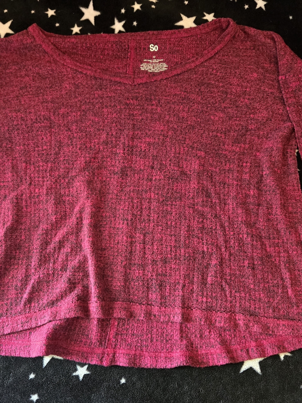SO Long Sleeve V-Neck Top in Berry